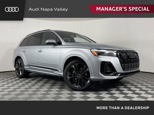 2025 Audi Q7 55 Premium Plus