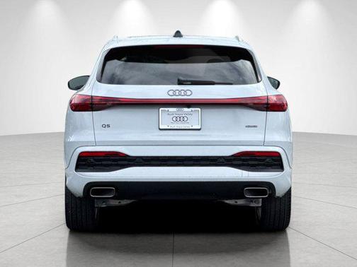 2025 Audi Q5 Premium Plus TFSI quattro S tronic
