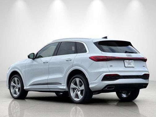 2025 Audi Q5 Premium Plus TFSI quattro S tronic