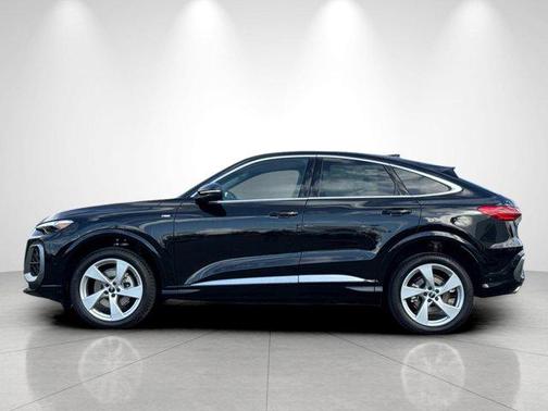 2025 Audi Q5 Premium Plus TFSI quattro S tronic