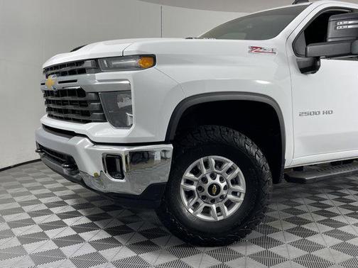2024 Chevrolet Silverado 2500 LT