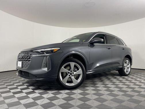 2025 Audi Q5 Premium Plus TFSI quattro S tronic