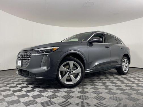 2025 Audi Q5 Premium Plus TFSI quattro S tronic