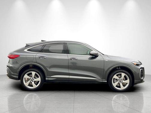 2025 Audi Q5 Premium Plus TFSI quattro S tronic