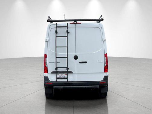 2023 Mercedes-Benz Sprinter 1500 Standard Roof 4-Cyl Gas