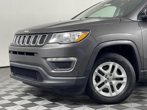 2018 Jeep Compass Sport