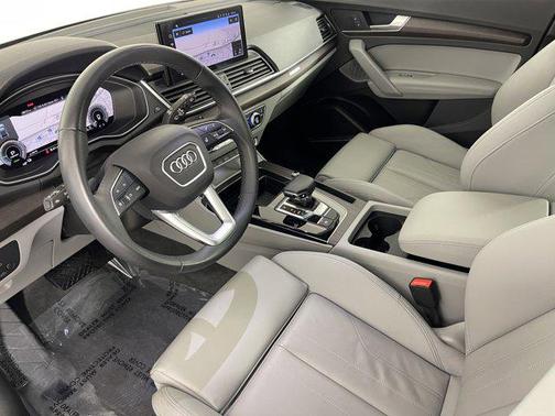 2024 Audi Q5 e 55 S line Premium Plus
