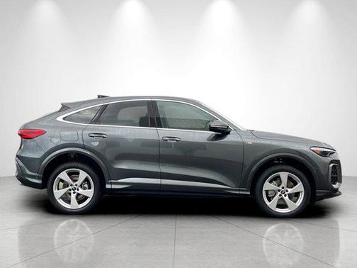 2025 Audi Q5 Premium Plus TFSI quattro S tronic