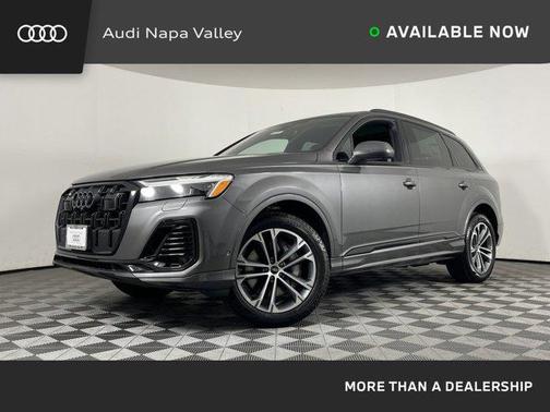2025 Audi Q7 45 Premium Plus