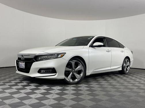 2018 Honda Accord Touring 2.0T