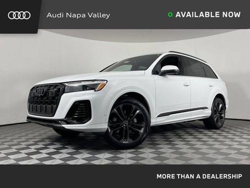 2025 Audi Q7 55 Premium Plus