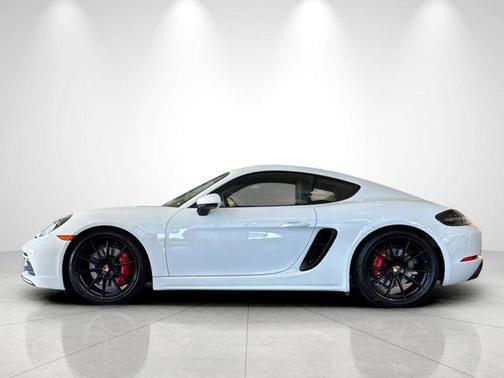 2023 Porsche 718 Cayman GTS 4.0