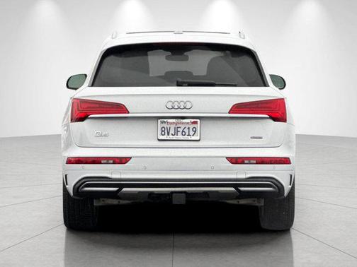 2021 Audi Q5 45 Prestige