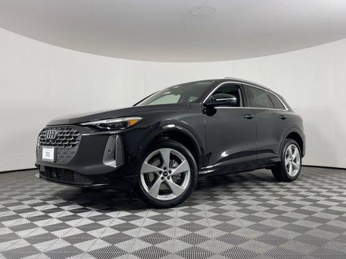 2025 Audi Q5 Premium Plus TFSI quattro S tronic