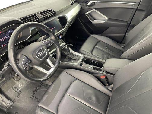 2020 Audi Q3 45 S line Premium