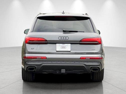 2026 Audi Q7 55 Premium Plus