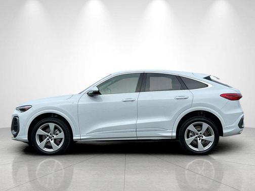 2025 Audi Q5 Premium Plus TFSI quattro S tronic