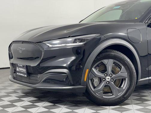 2022 Ford Mustang Mach-E Select