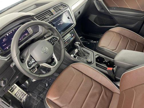 2024 Volkswagen Tiguan 2.0T SEL R-Line 4MOTION
