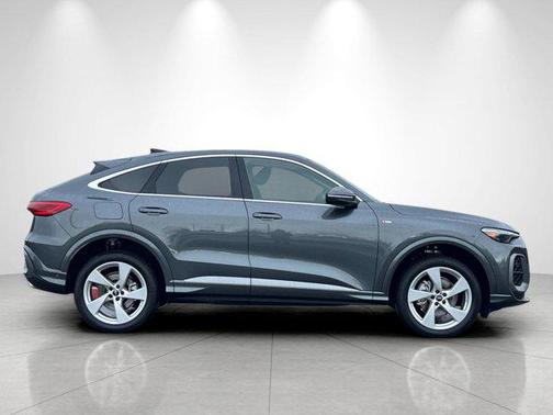 2025 Audi Q5 Premium Plus TFSI quattro S tronic