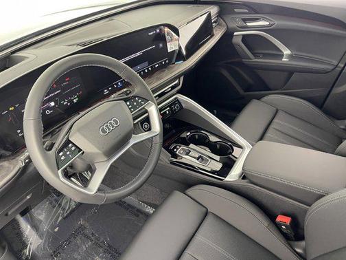 2025 Audi Q5 Premium Plus TFSI quattro S tronic