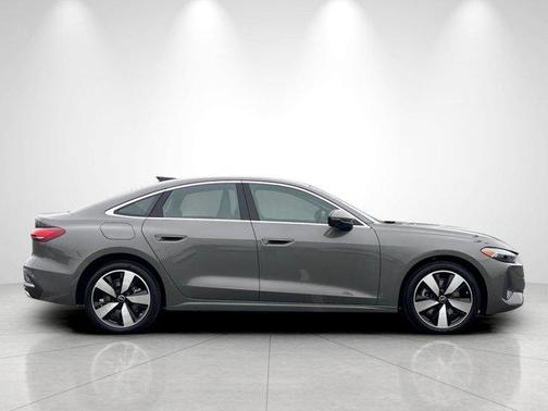 2025 Audi A5 Premium Plus TFSI quattro S tronic