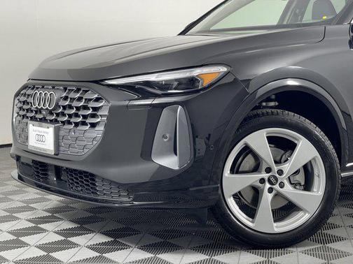 2025 Audi Q5 Premium Plus TFSI quattro S tronic