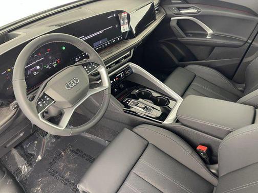 2025 Audi Q5 Premium Plus TFSI quattro S tronic