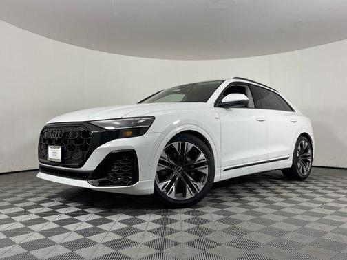2025 Audi Q8 55 Premium Plus