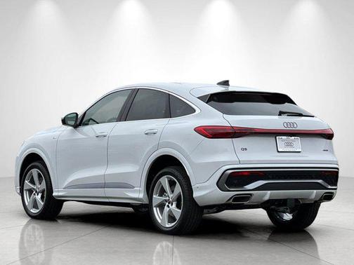 2025 Audi Q5 Premium Plus TFSI quattro S tronic