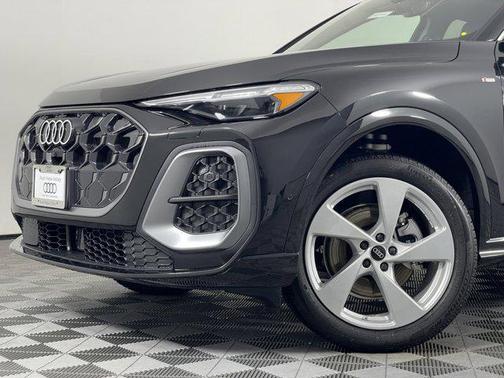 2025 Audi Q5 Premium Plus TFSI quattro S tronic