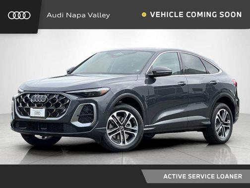 Tambora Gray Metallic 2025 Audi Q5 Sportback Premium Plus