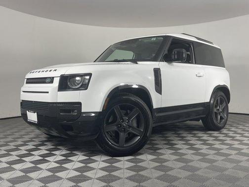 2024 Land Rover Defender 90 P400 X-Dynamic SE