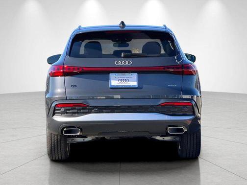 2025 Audi Q5 Premium TFSI quattro S tronic