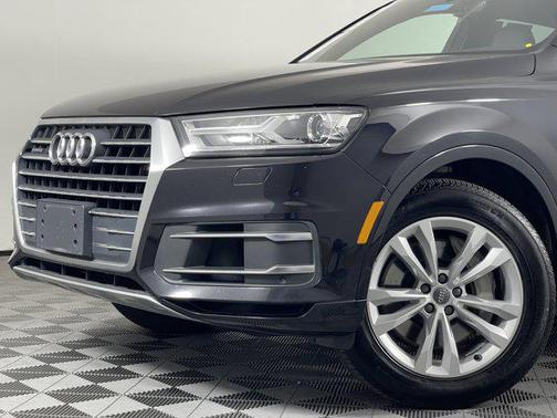 2017 Audi Q7 3.0T Premium