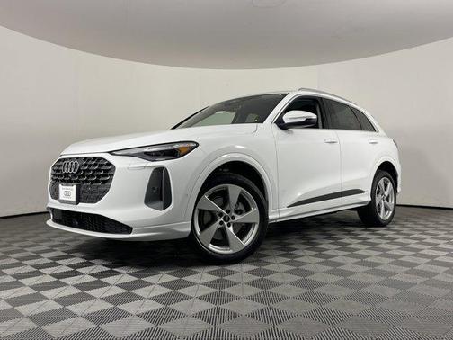 2025 Audi Q5 Premium Plus TFSI quattro S tronic