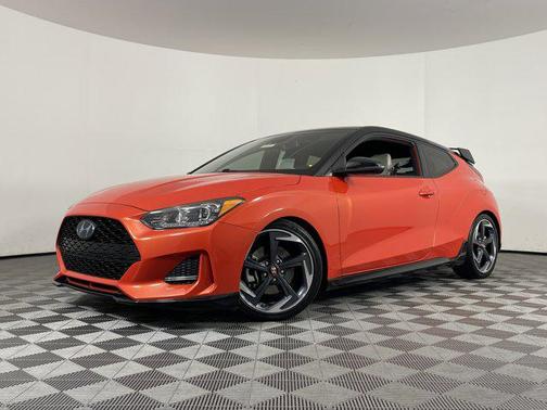 2020 Hyundai Veloster Base