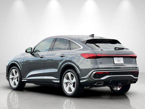 2025 Audi Q5 Prestige TFSI quattro S tronic