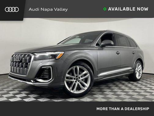 2025 Audi Q7 55 Premium Plus