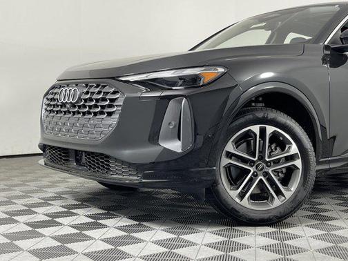 2025 Audi Q5 Premium