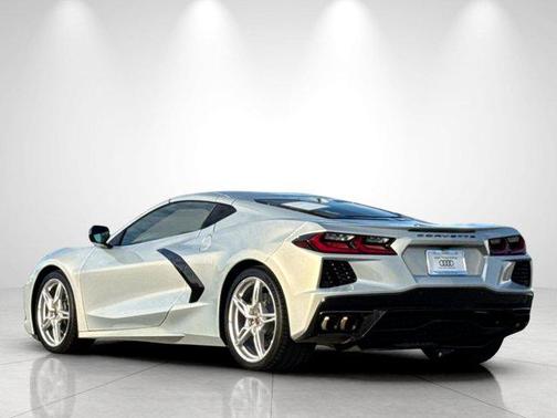 2021 Chevrolet Corvette Stingray w/2LT