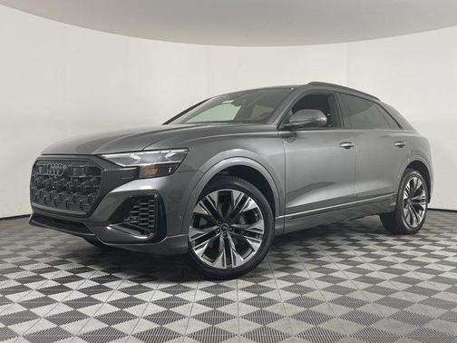 2025 Audi Q8 55 Premium Plus