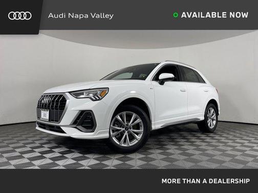 2025 Audi Q3 Premium 45 TFSI S line quattro Tiptronic