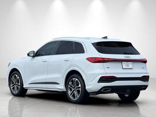 2025 Audi Q5 Prestige TFSI quattro S tronic