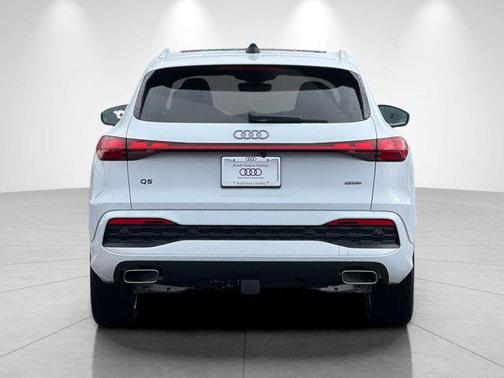 2025 Audi Q5 Prestige TFSI quattro S tronic