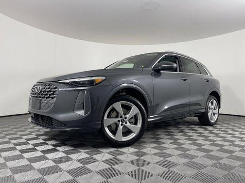 2025 Audi Q5 Premium Plus TFSI quattro S tronic