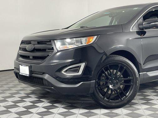 2016 Ford Edge Titanium