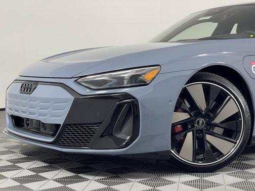 2026 Audi S e-tron GT Prestige quattro