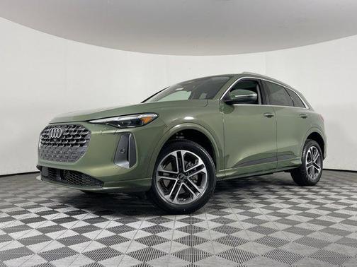 2025 Audi Q5 Premium Plus
