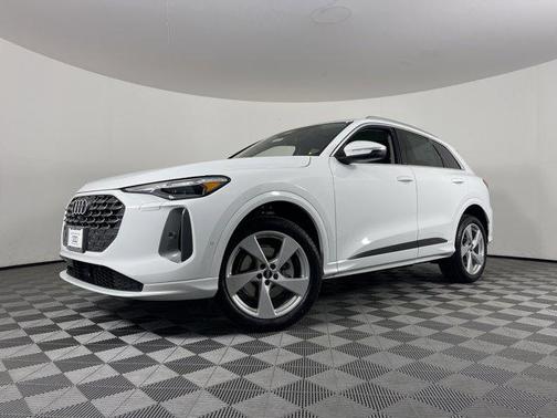 2025 Audi Q5 Premium Plus TFSI quattro S tronic